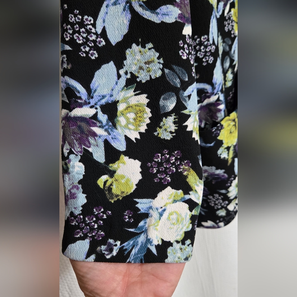H&M Floral Blazer With Pockets - Picture 3 of 8